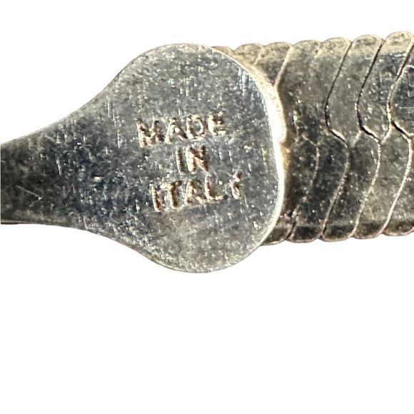 Italian Sterling silver herringbone necklace chain. - Picture 3 of 3